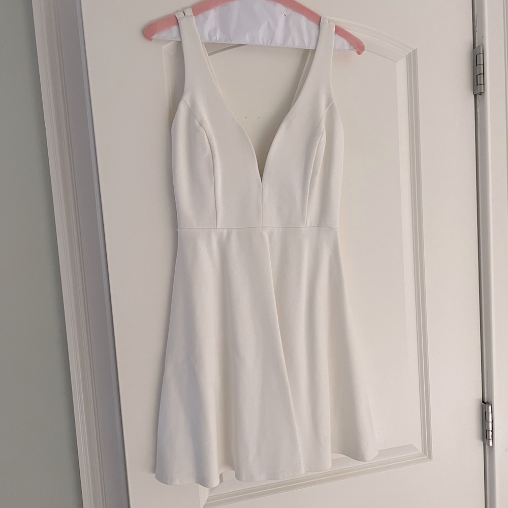 White Lulus dress